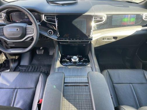 2023 Jeep Wagoneer Series III