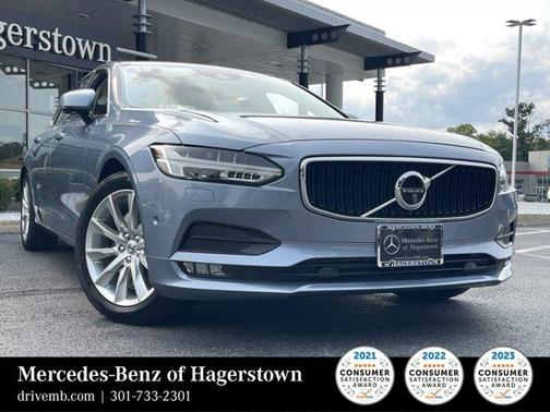 2018 Volvo S90 T6 Momentum