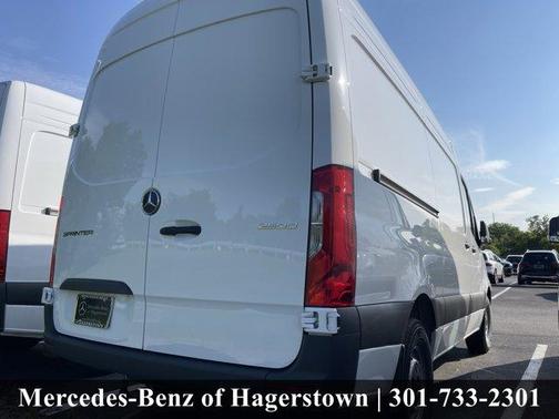 2025 Mercedes-Benz Sprinter 2500 Standard Roof