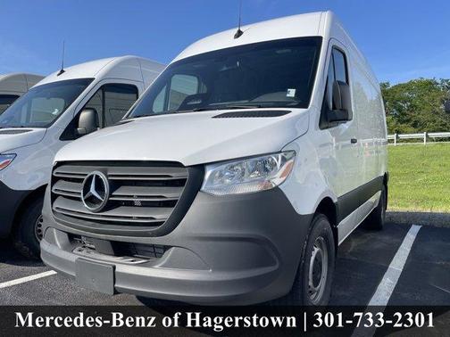 2025 Mercedes-Benz Sprinter 2500 Standard Roof