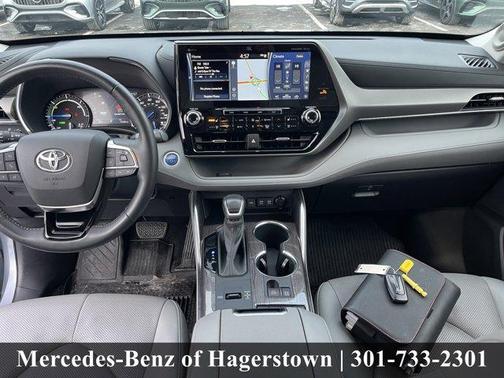 2021 Toyota Highlander Hybrid Limited