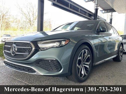 Verde 2026 Mercedes-Benz E-Class E 450 4MATIC