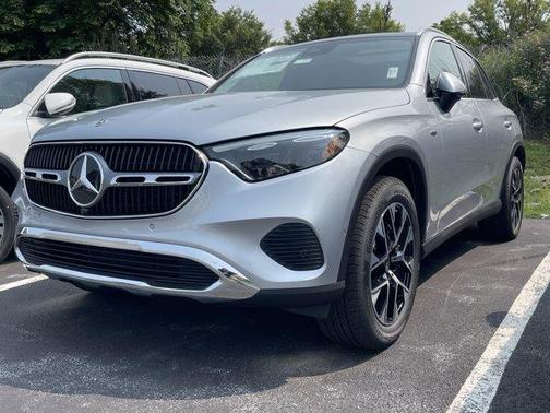 2025 Mercedes-Benz GLC 350e Base 4MATIC
