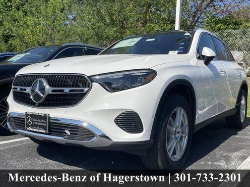 Polar White 2026 Mercedes-Benz GLC 300 Base 4MATIC