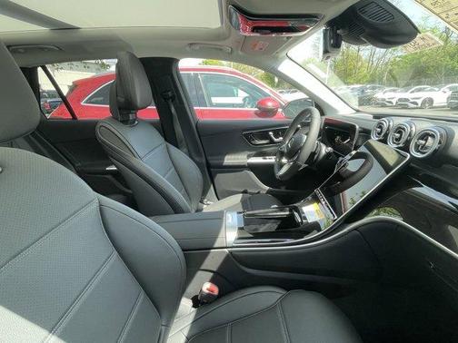 2025 Mercedes-Benz GLC 350e Base 4MATIC