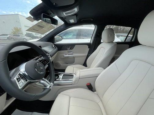 2025 Mercedes-Benz GLA 250 Base 4MATIC