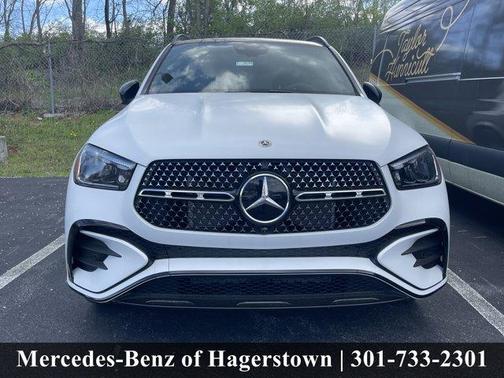 Moonlight White 2026 Mercedes-Benz GLE 450 4MATIC