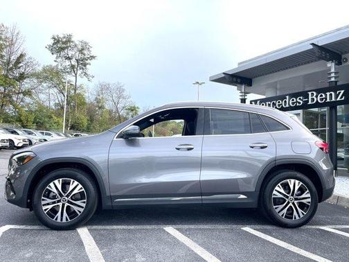 2024 Mercedes-Benz GLA 250 Base 4MATIC