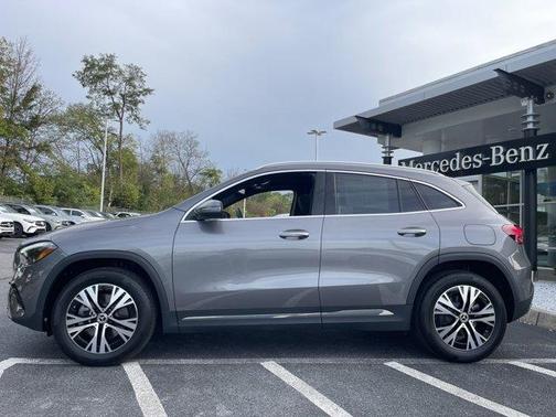 2024 Mercedes-Benz GLA 250 Base 4MATIC