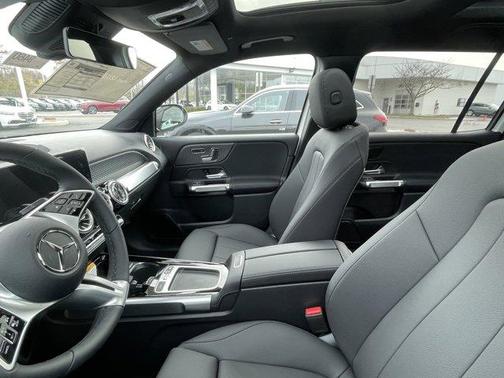 2026 Mercedes-Benz GLB 250 Base 4MATIC