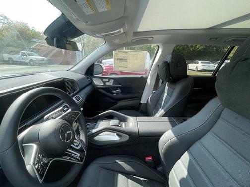 2026 Mercedes-Benz GLS 450 4MATIC