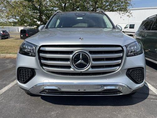 2026 Mercedes-Benz GLS 450 4MATIC