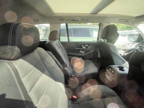 2026 Mercedes-Benz GLS 450 4MATIC