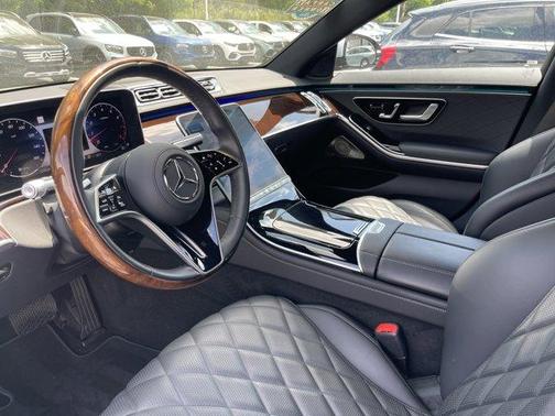 Cirrus Silver Metallic 2024 Mercedes-Benz S-Class S 580 4MATIC