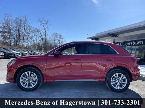 2025 Audi Q3 45 S line Premium