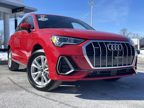 2025 Audi Q3 45 S line Premium
