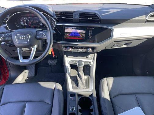2025 Audi Q3 45 S line Premium