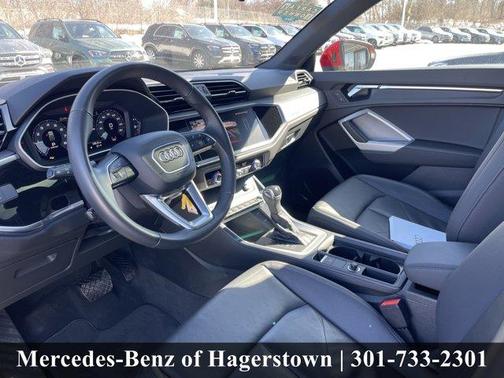 2025 Audi Q3 45 S line Premium