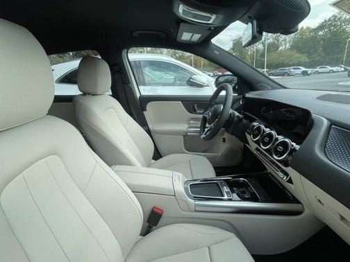 2025 Mercedes-Benz GLA 250 Base 4MATIC