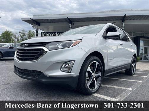 Silver Ice Metallic 2020 Chevrolet Equinox 2LT