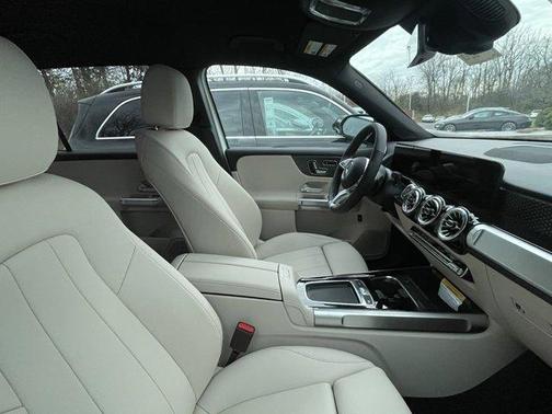 2025 Mercedes-Benz GLB 250 Base 4MATIC