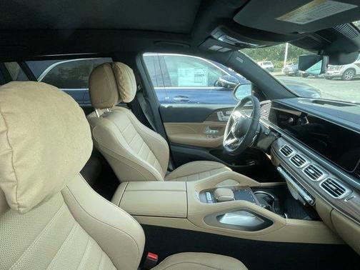 2026 Mercedes-Benz GLS 450 4MATIC