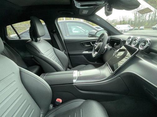2026 Mercedes-Benz GLC 300 Base 4MATIC