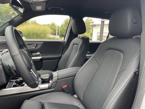 2023 Mercedes-Benz EQB 300 Base 4MATIC