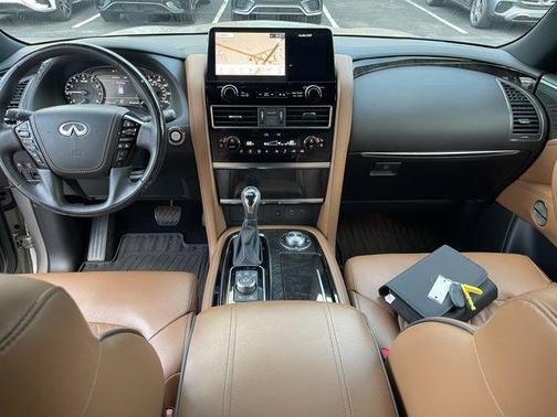 2023 INFINITI QX80 SENSORY