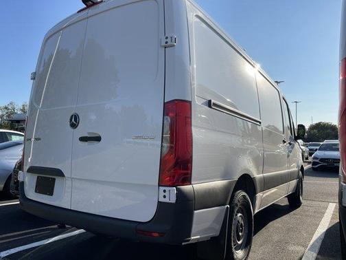 2026 Mercedes-Benz Sprinter 2500 ROOF 144