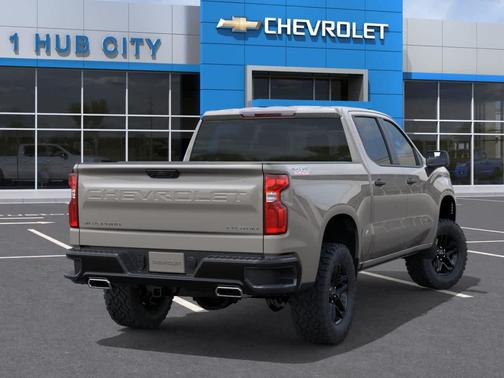 White Sands 2026 Chevrolet Silverado 1500 Custom Trail Boss