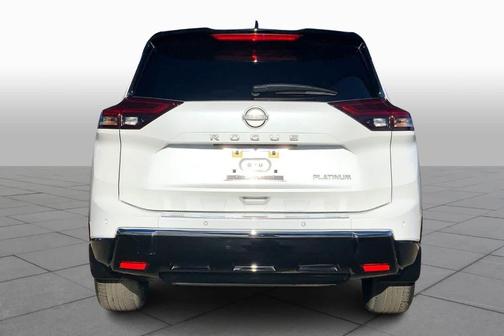 2024 Nissan Rogue Platinum
