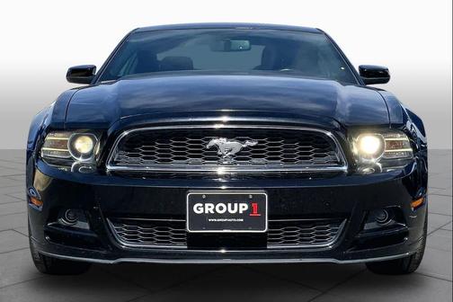 Black 2014 Ford Mustang V6