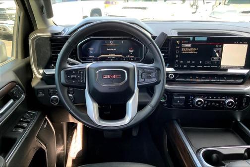 2024 GMC Sierra 2500 SLT