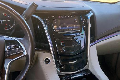 2017 Cadillac Escalade Premium Luxury