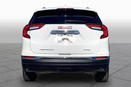 Summit White 2024 GMC Terrain SLT