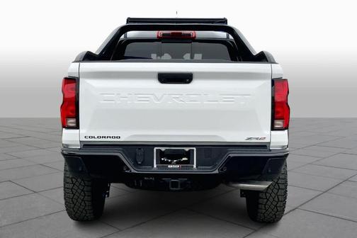 2025 Chevrolet Colorado ZR2