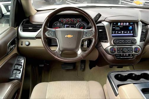 2017 Chevrolet Suburban LS