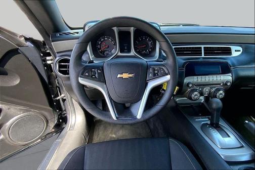 Ashen Gray Metallic 2014 Chevrolet Camaro 2LS