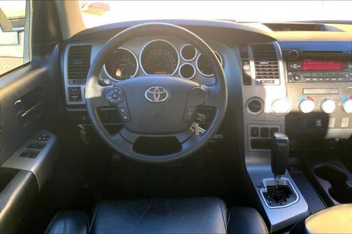 2013 Toyota Tundra CREWMAX FFV V8 6-SPD