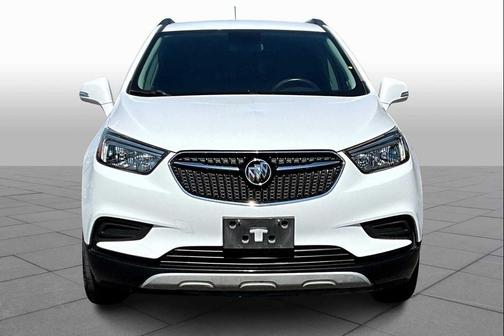 Summit White 2017 Buick Encore Preferred