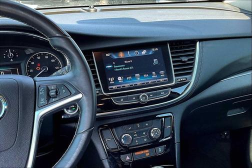 Summit White 2017 Buick Encore Preferred
