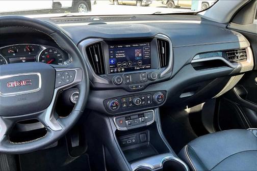 2023 GMC Terrain AT4