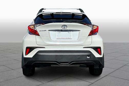 2020 Toyota C-HR XLE