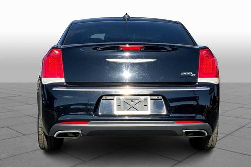 2015 Chrysler 300C Platinum