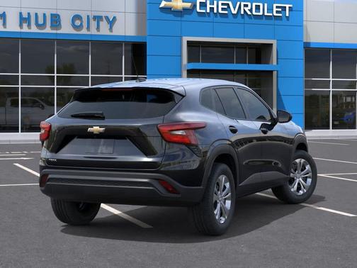 Mosaic Black Metallic 2026 Chevrolet Trax LS