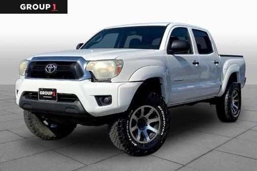 Super White 2015 Toyota Tacoma I4