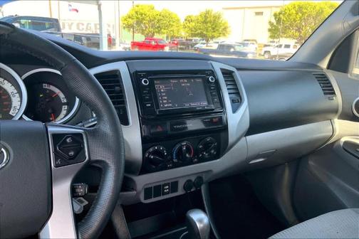 Super White 2015 Toyota Tacoma I4