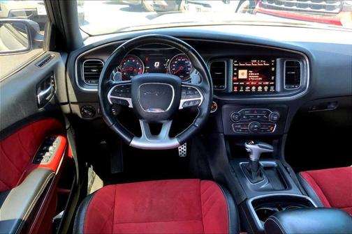 2016 Dodge Charger SRT 392