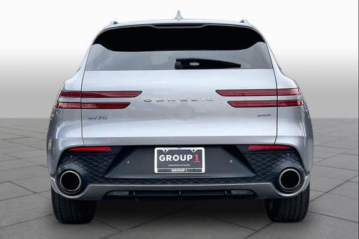 Savile Silver 2023 Genesis GV70 2.5T AWD